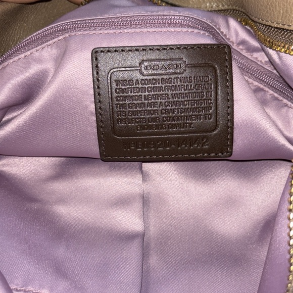 Coach purse - Picture 2 of 5